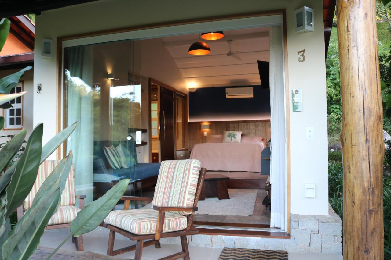 Auberge Suisse Pousada Нова-Фрибургу Екстер'єр фото