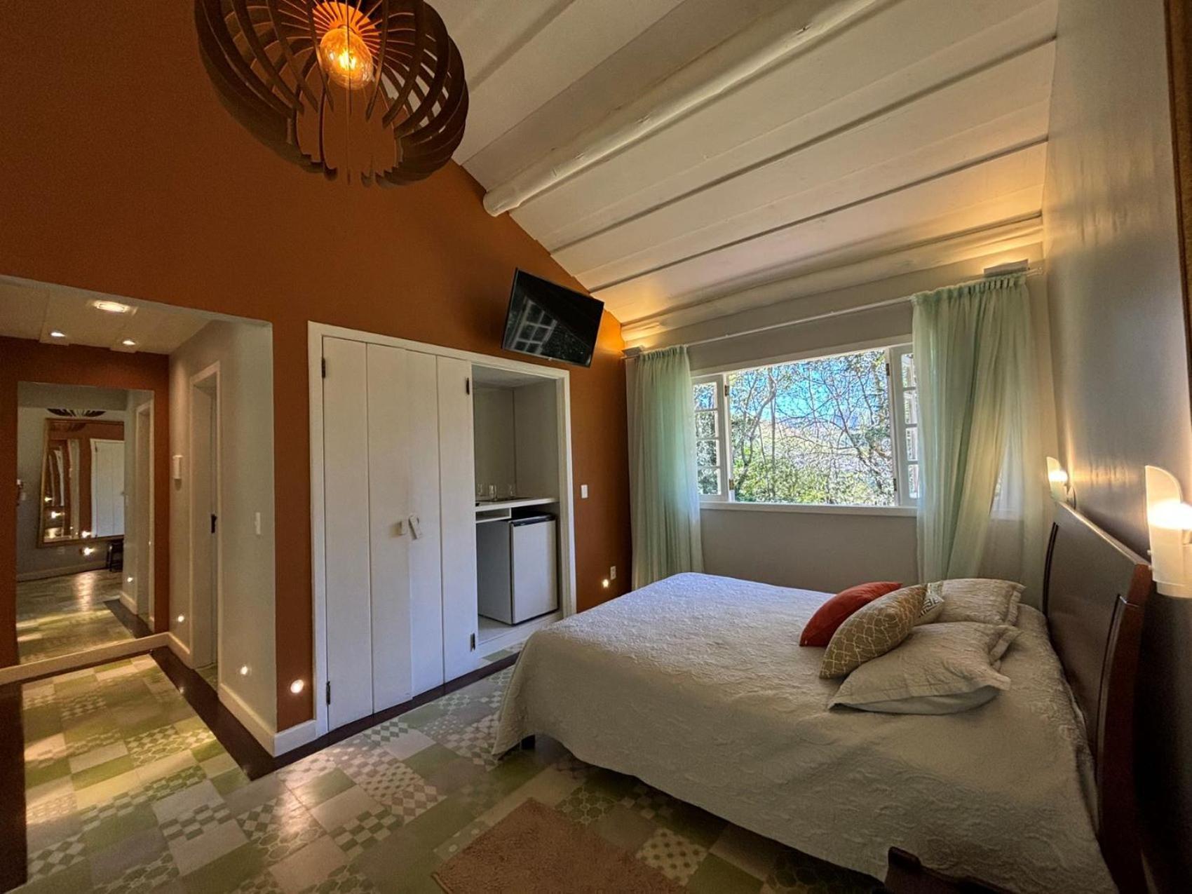 Auberge Suisse Pousada Нова-Фрибургу Екстер'єр фото