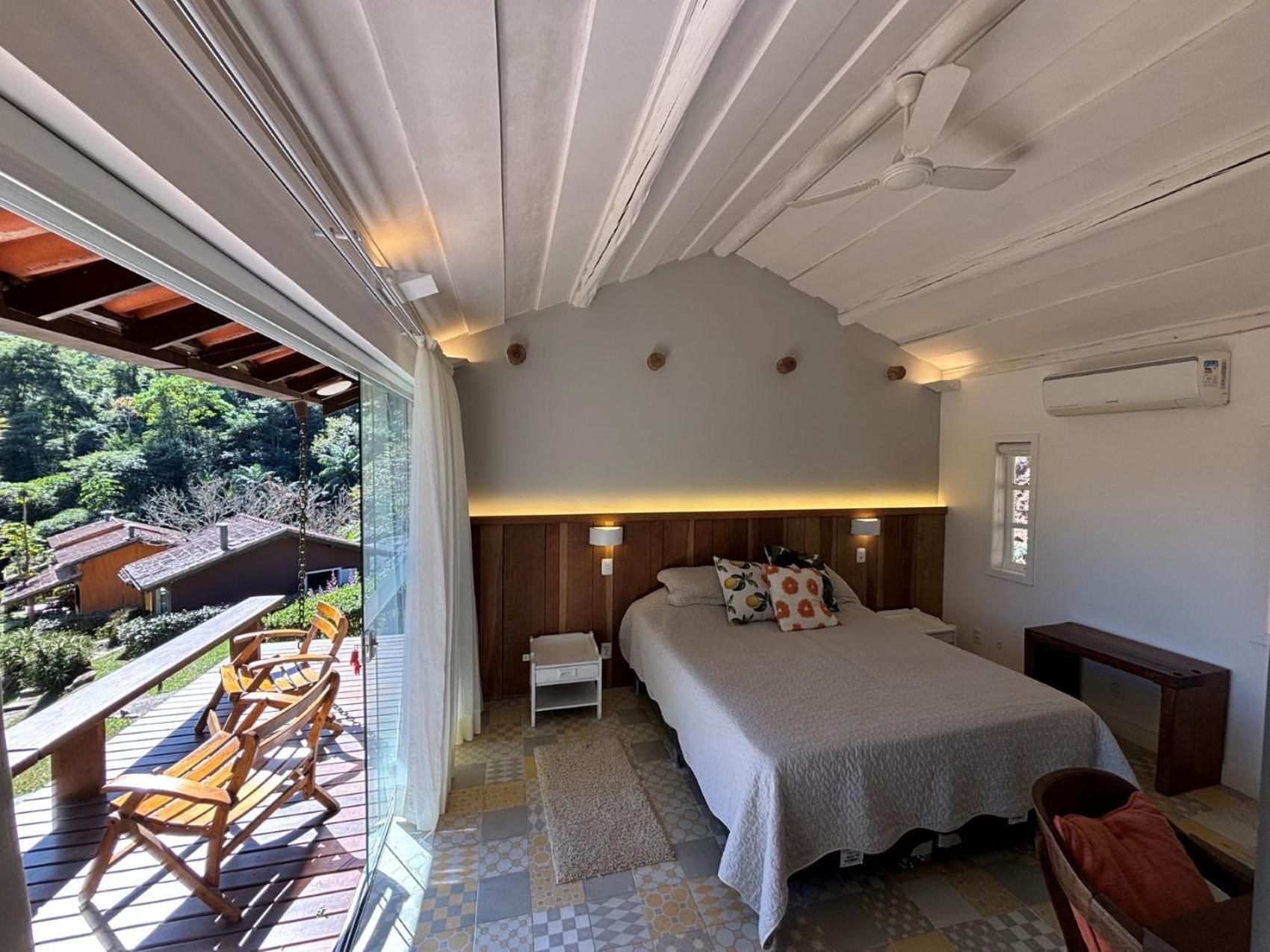 Auberge Suisse Pousada Нова-Фрибургу Екстер'єр фото