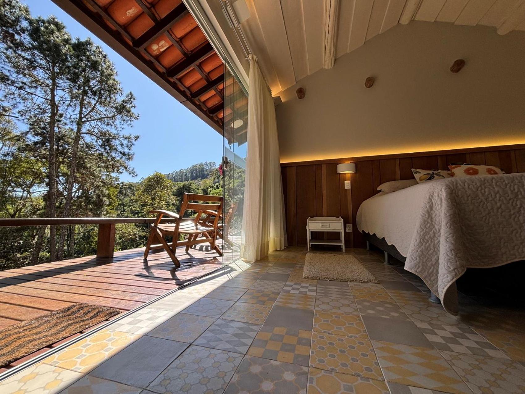 Auberge Suisse Pousada Нова-Фрибургу Екстер'єр фото